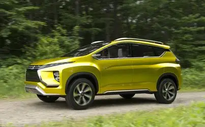 三菱《mitsubishi xm concept》印尼车展首发登场 预告2017年迈入量产
