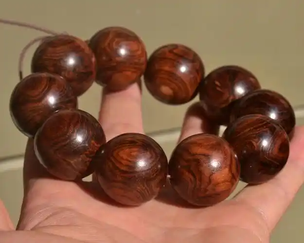 25mm鬼脸纹海南黄花梨油梨老料手串hl316