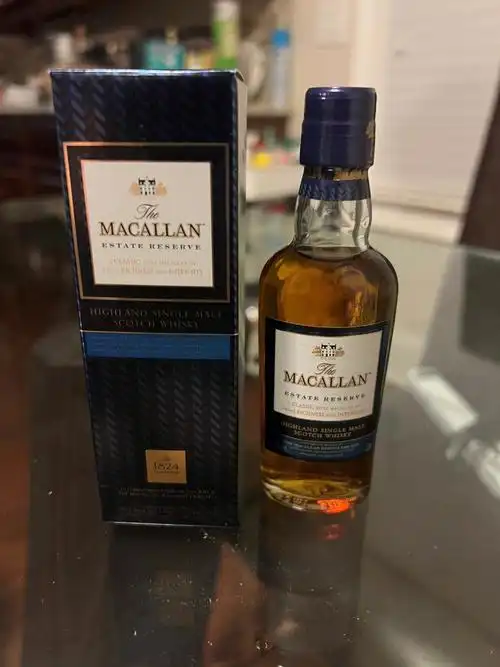 麦卡伦1824典藏系列蓝标庄园小酒版