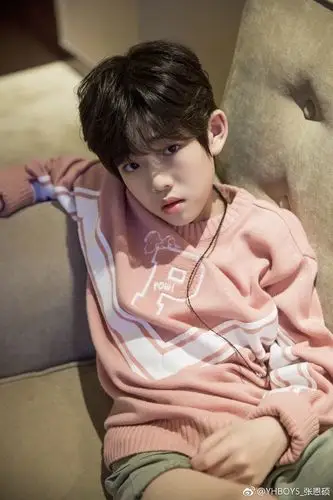 乐华少年 yhboys 张恩硕