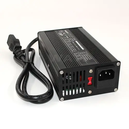 瓦特力73v2.5a充电器 20s 60v磷酸铁锂电池智能充电器 铝壳带风扇