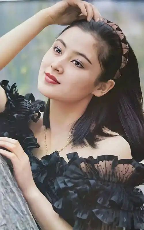 陈红高清美图(三)_玫瑰_漂亮_美女