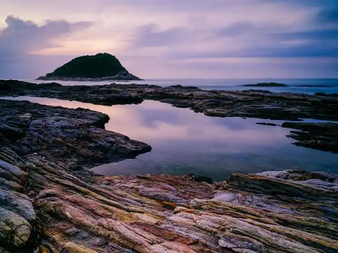 彩石滩晨光惠州盐洲岛彩石滩晨光