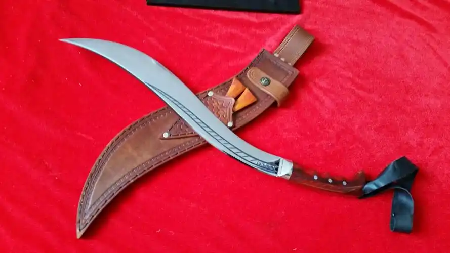 p>廓尔喀军刀(俗称狗腿刀)不仅是 a target="_blank" href="/item