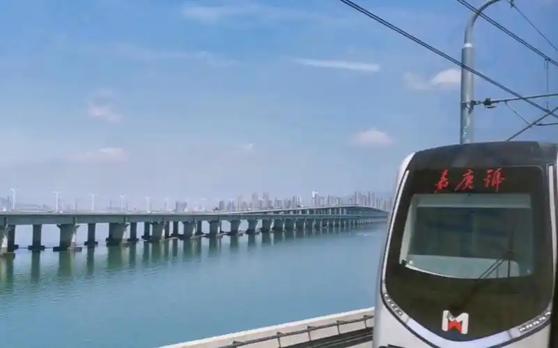厦门海上地铁
