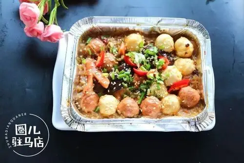 从锡纸丸子,锡纸蛏子还有锡纸香菇,豆腐,金针菇到锡纸鸭血,羊脑和豆筋