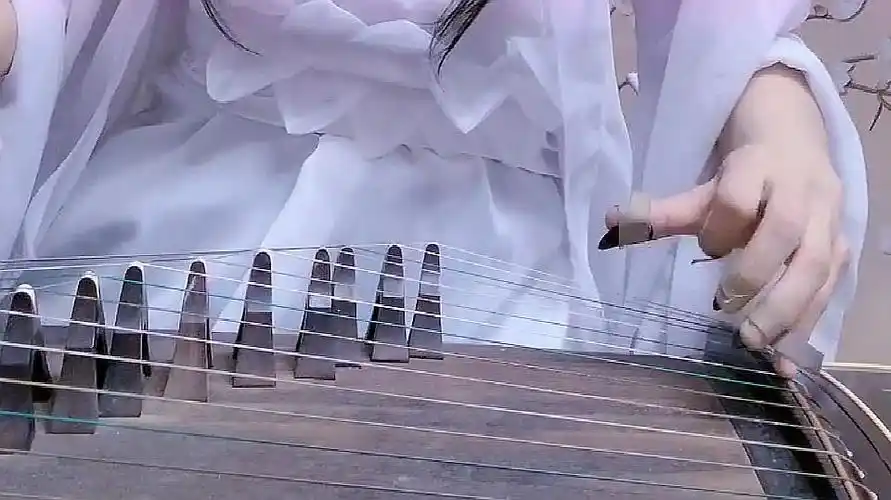 听听这些古筝演奏曲让耳朵去旅行