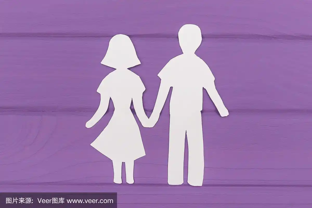 男人和女人牵手的纸剪影