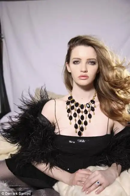 妲露拉·莱莉 talulah riley的图片