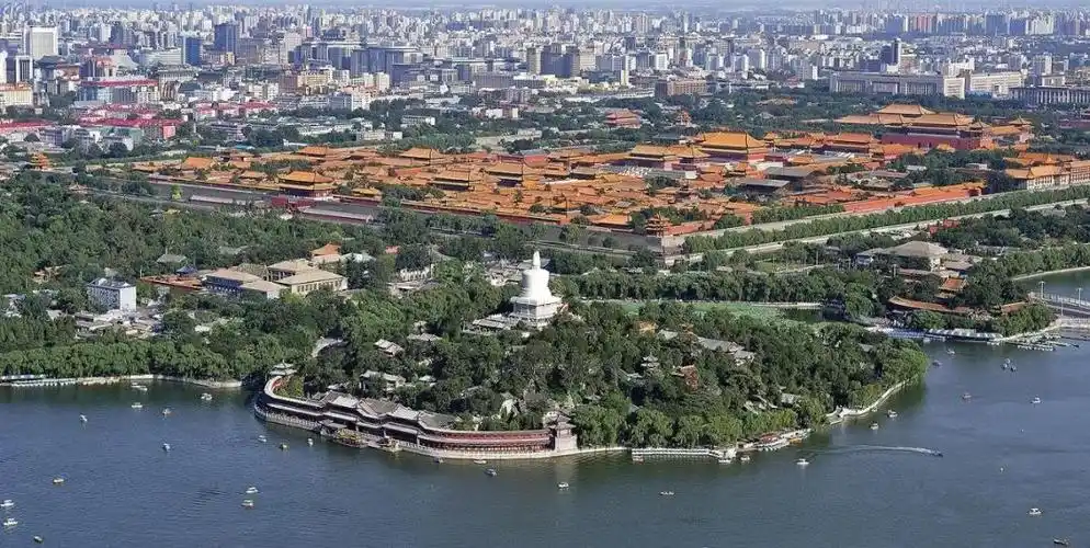 大美公园北京北海公园那个能让我们荡起双桨的的美丽公园