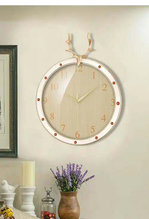 北欧轻奢鹿头挂钟现代时尚简约创意钟饰钟表客厅家用静音挂墙时钟 b款