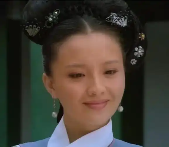 甄嬛传:崔槿汐从慎刑司出来后为什么对瓜尔佳氏疾言厉色?