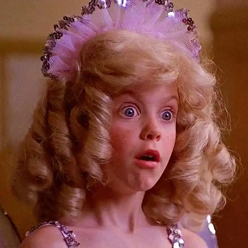 情侣头像  电影《小淘气》 - 抖音