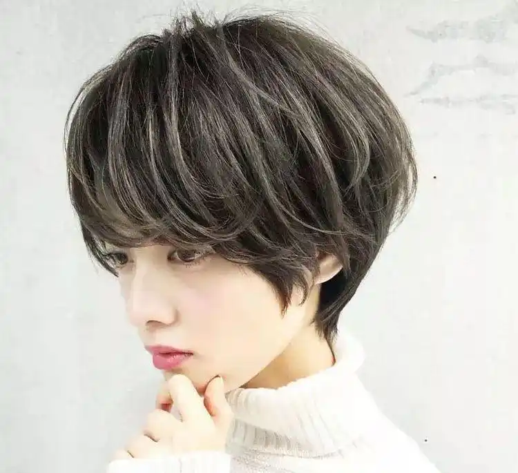 三十岁发量多又粗硬的女人,所以粗硬发质适合各种各样的发型?