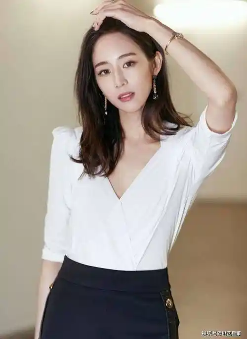 张钧甯:颜值与智慧并存的荧幕女神