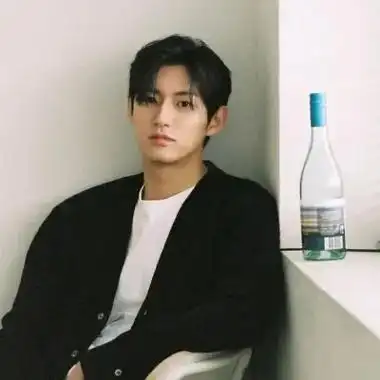 神仙颜值爆表男头像你心动了吗