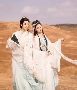 宴山亭青帝全套s全新,交领齐腰款,双大袖双交领加下裙,吊牌在