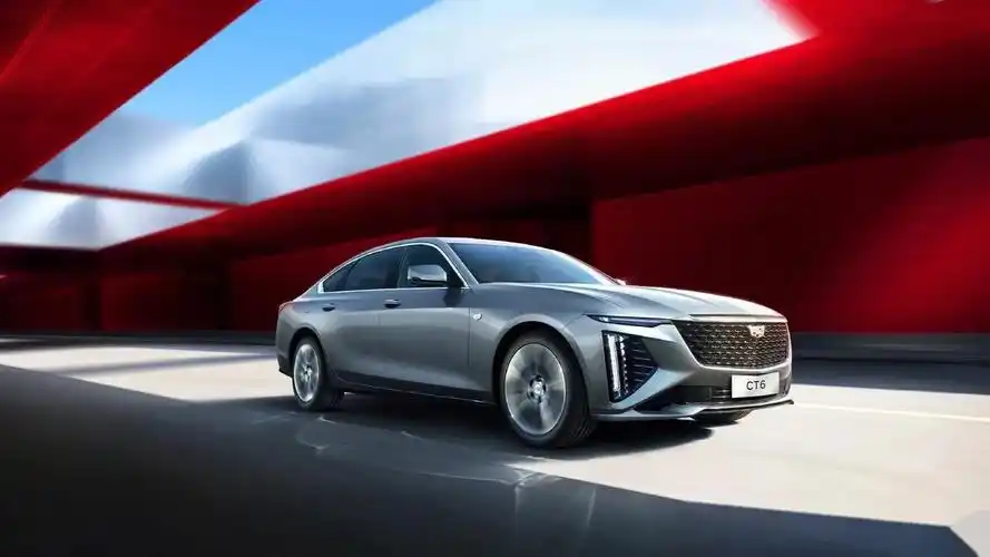 凯迪拉克ct6以36万起的售价与bba车型相比,表现出了较高的诚意!