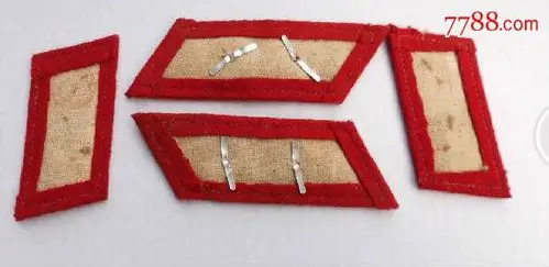 解放初期上等兵领章