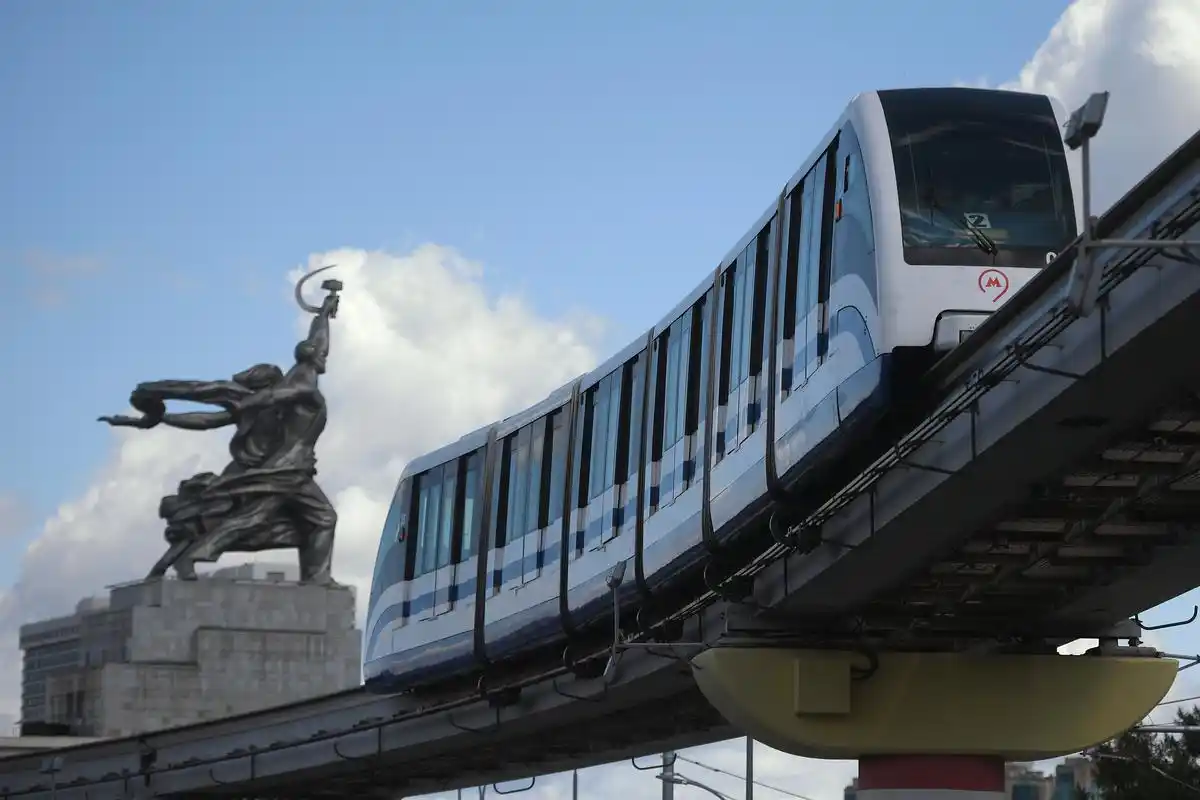 莫斯科的城市单轨列车(10)