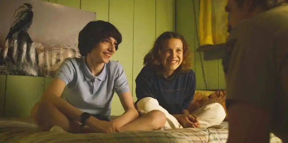 《怪奇物语3》el与max成功交朋友:闺蜜,让你的人生更精彩_mike_hopper