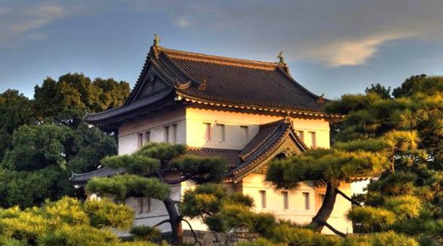日本天皇居所皇宫一般不对外开放显得神秘莫测