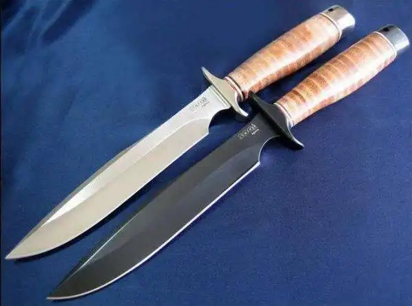 世界最有名的十大军刀排名冠军非瑞士军刀莫2