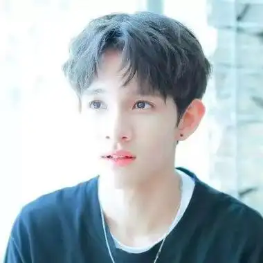 好看的头像图片超清男生小清新男生帅气真人头像大全