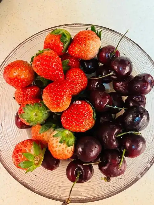 一盘一百块钱的水果