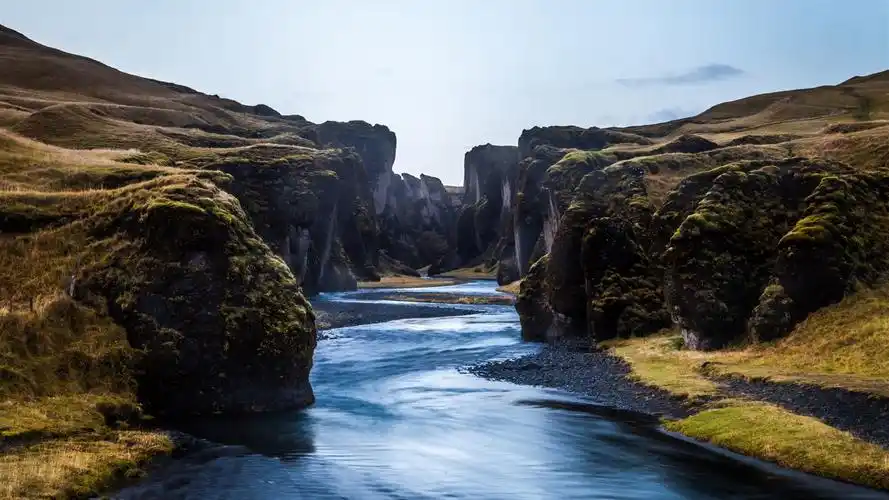 1600x900 桌布 峡谷,河流,云