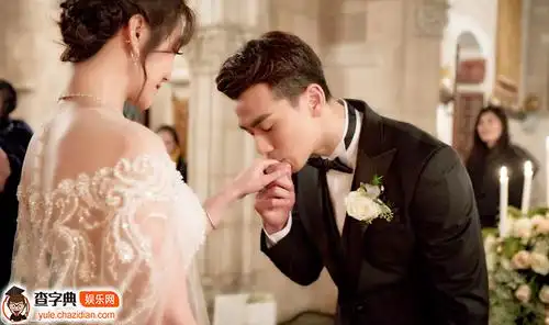 陈紫函西班牙大婚 戴向宇亲吻陈紫函玉足(12)|娱乐资讯|华语明星-酷奇