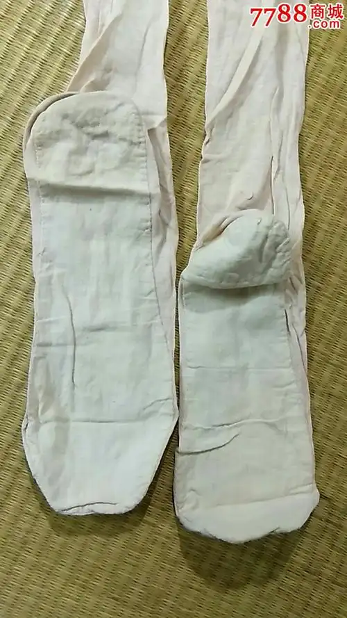 民国丝袜二双-au12958755-袜子-加价-7788收藏__收藏热线