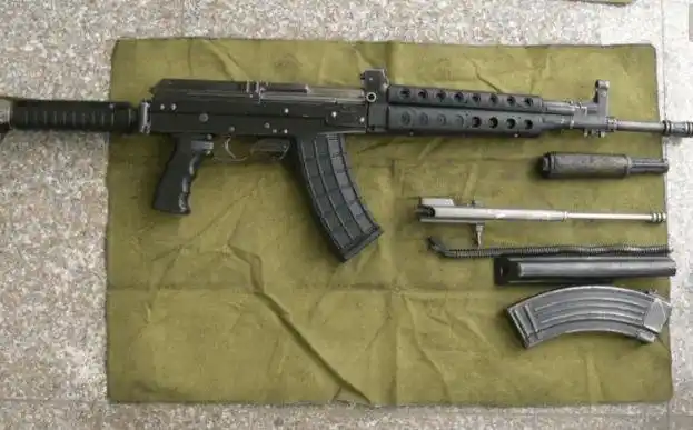 中国自主研发的第一代小口径步枪:空枪重量仅有3.95千克