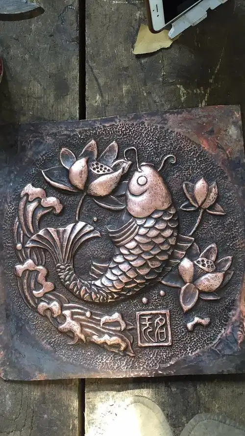 锻铜浮雕《连年有余》|纯艺术|雕塑|天行健无名_原创作品-站酷zcool