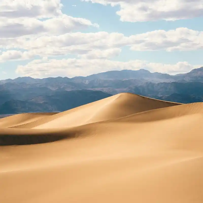 浩瀚的万里黄沙