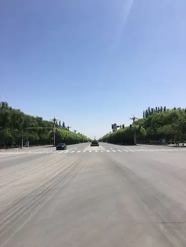 玉门新市区的主干道