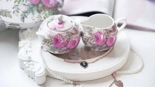 家中唯美茶具壁纸