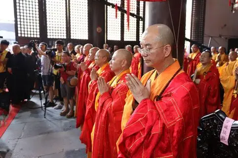 廓尘法师荣膺天宁禅寺住持升座典礼圆满举行