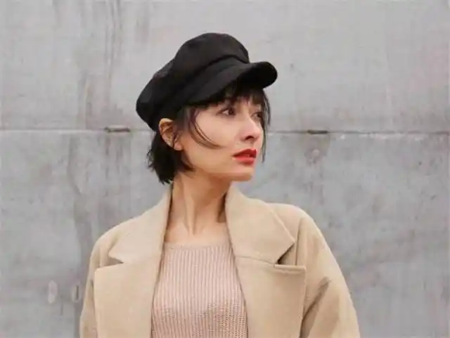 吴昕,吴昕的鹰钩鼻真是相当的出名啊,和李维嘉同款!