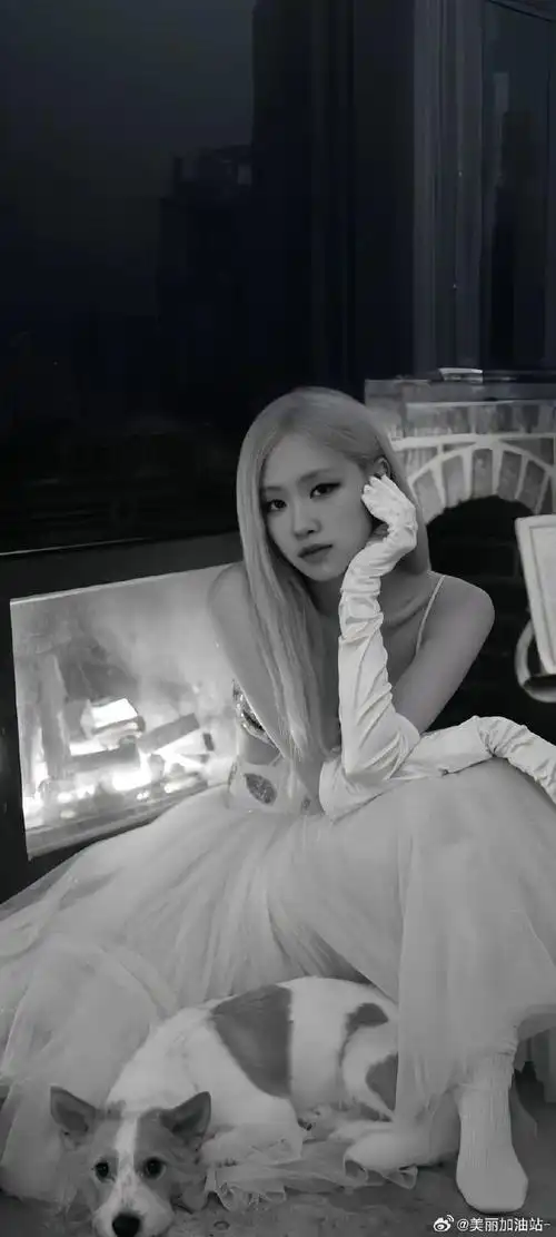 blackpink##rosé##朴彩英