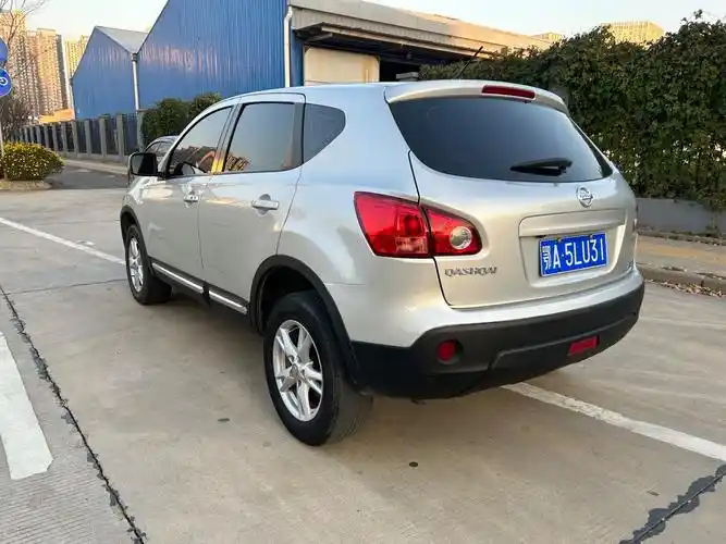 日产 逍客  2012款 2.0xl 火 cvt 2wd图片