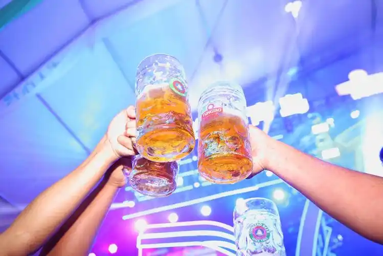 探营青岛啤酒节青岛啤酒迎120周年华诞