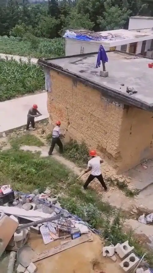 这才是正儿八经的挖墙脚