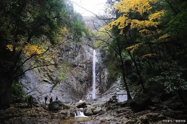 九龙潭风景区在哪里?秦岭九龙潭:感受自然之美,探索壮丽山水!