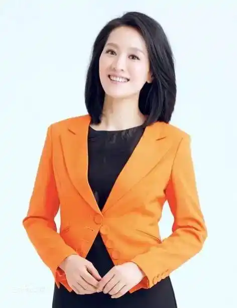 smg新闻女主播空降同济校园,对话杰出校友——5月颠覆你的同济