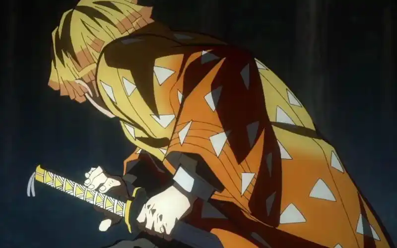 我妻善逸两季三刀刀刀暴击