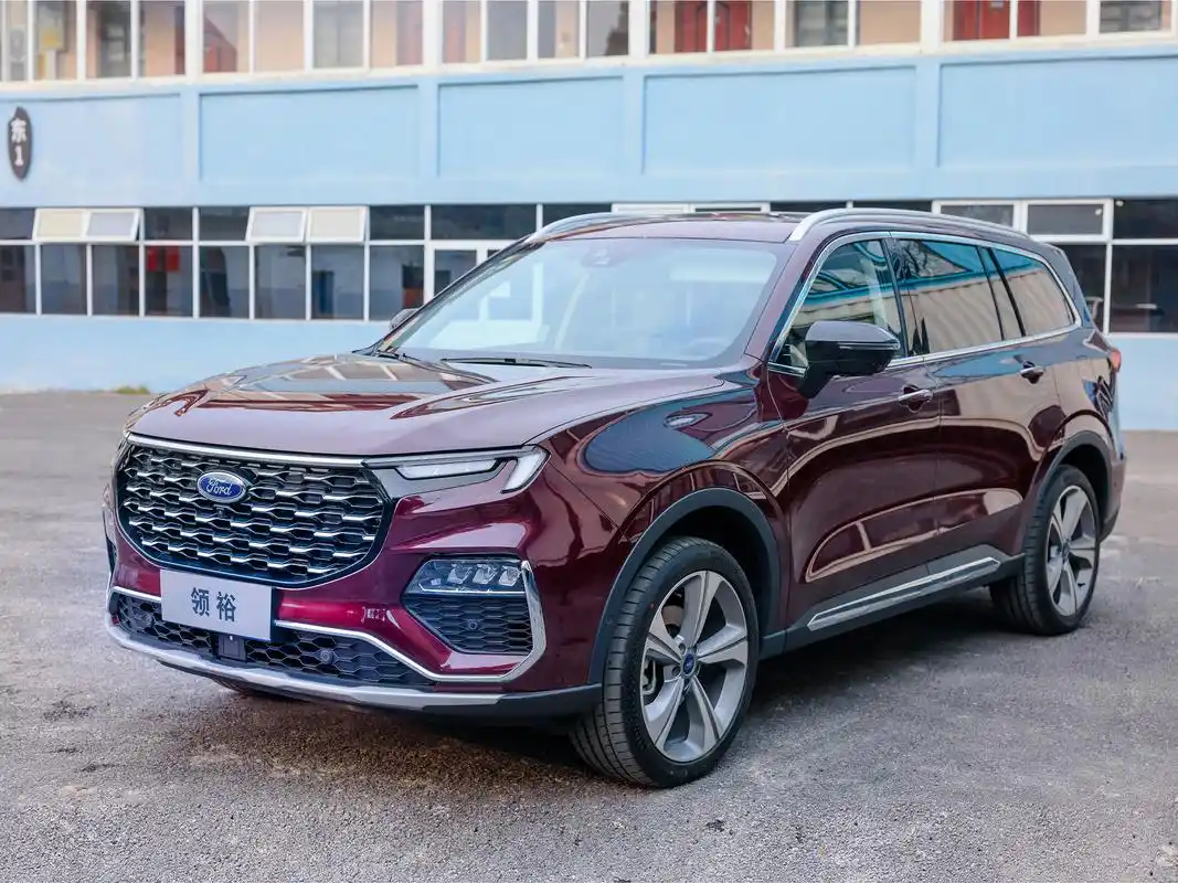 主推六座版车型江铃福特领裕正式亮相