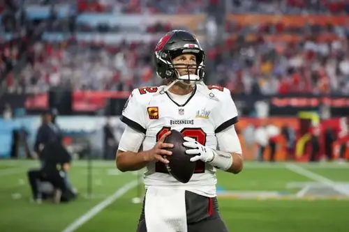 七冠霸业功成!超级碗的绝对王者:汤姆-布雷迪