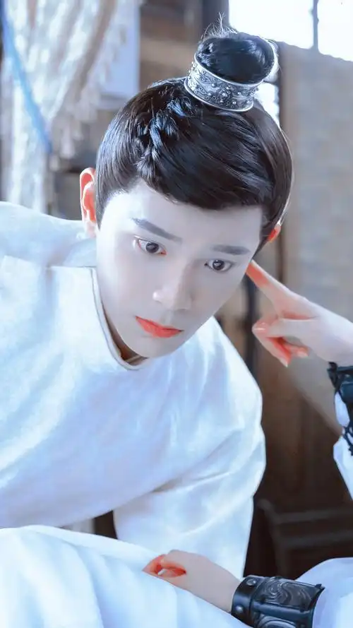 丁禹兮|韩烁 cr.天蝎琉璃子