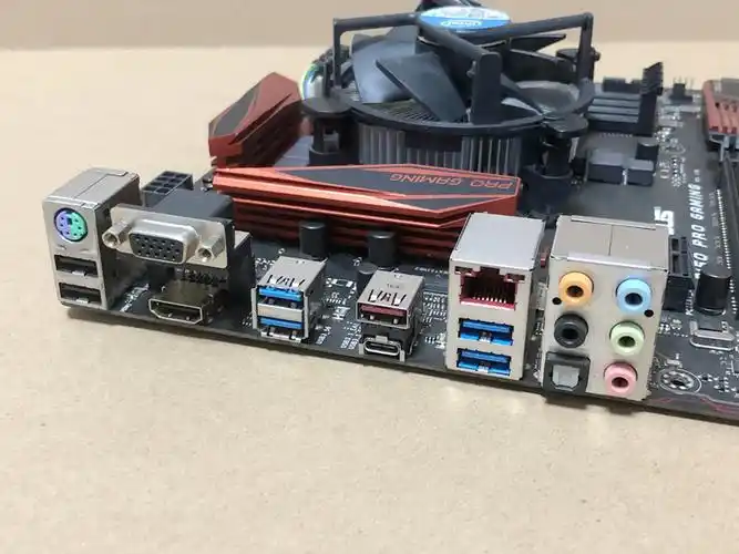 华硕 prime b250m-plus -a主板b250 四通道支持i5 7400 750 绿伞揪